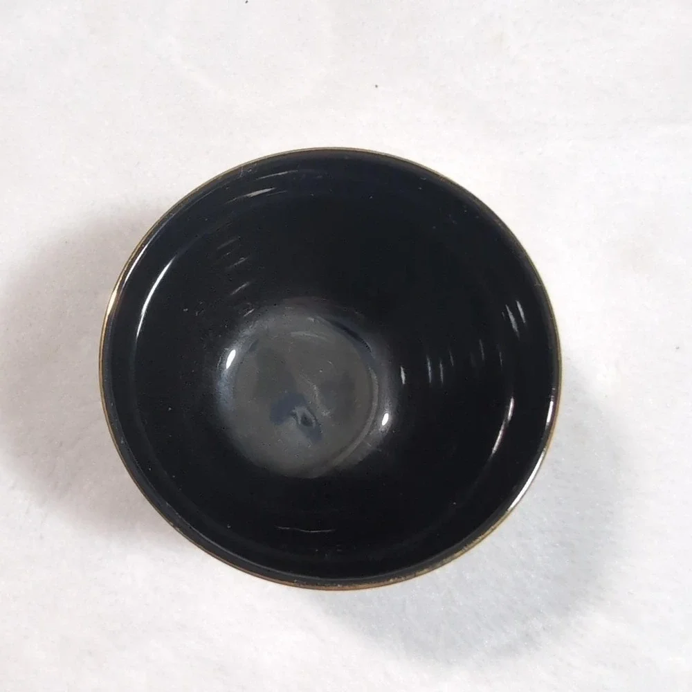 OMC Pottery also have
